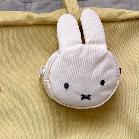 BAGGU & Miffy Bag Charm WHITE - Picture 1 of 4